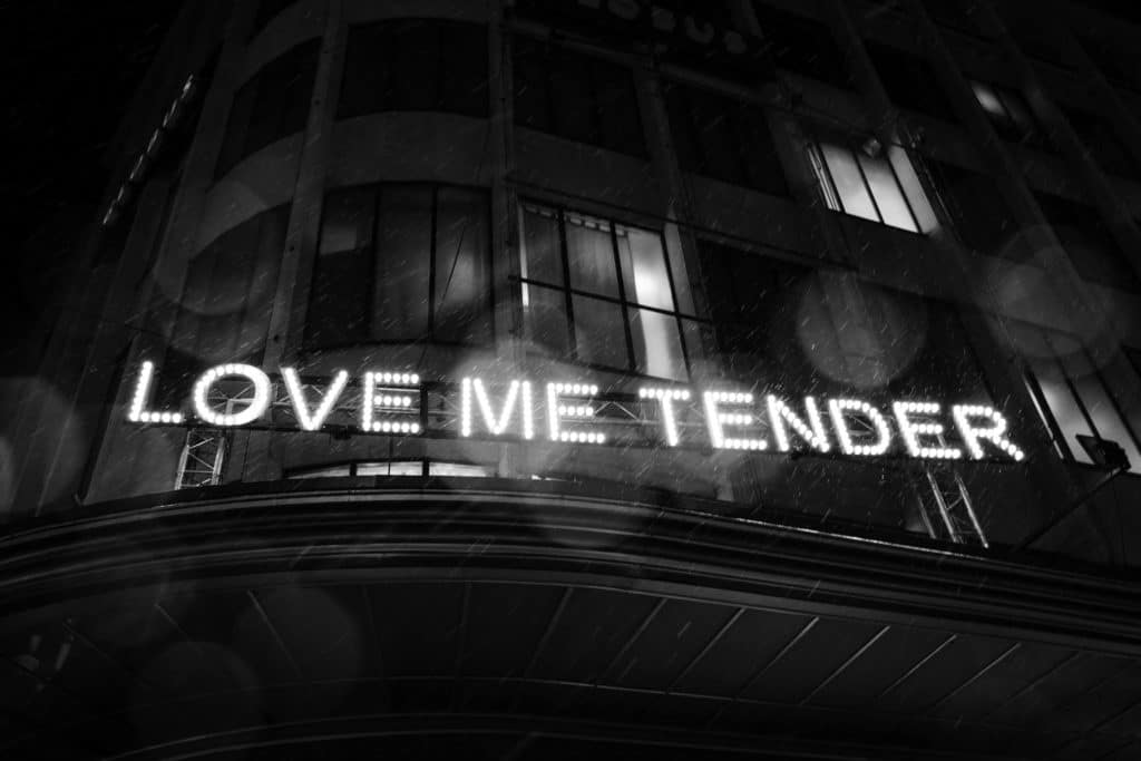 love-me-tender-lausanne-lumières