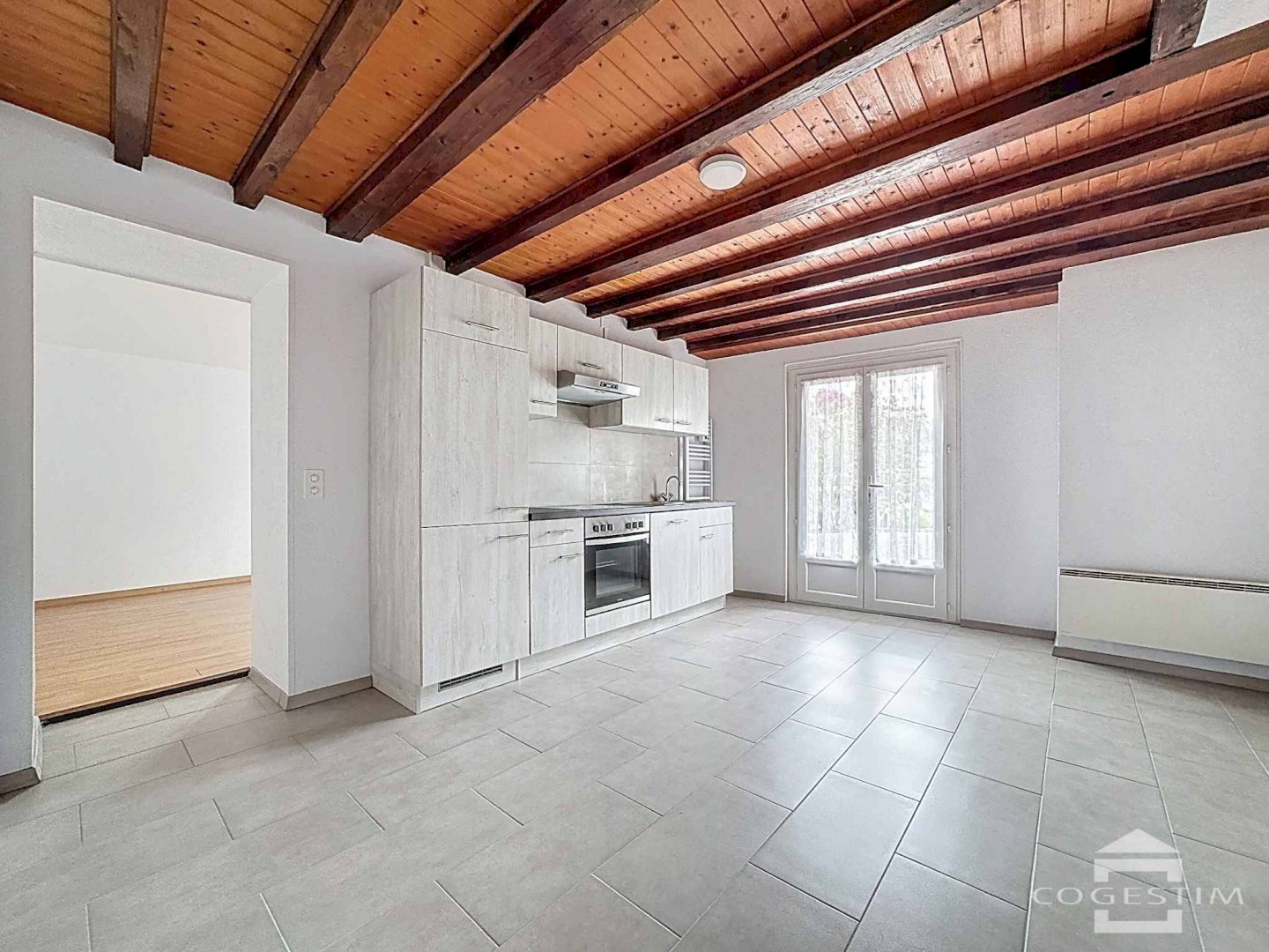 Charmant appartement de 1.5 pièces avec cuisine séparée