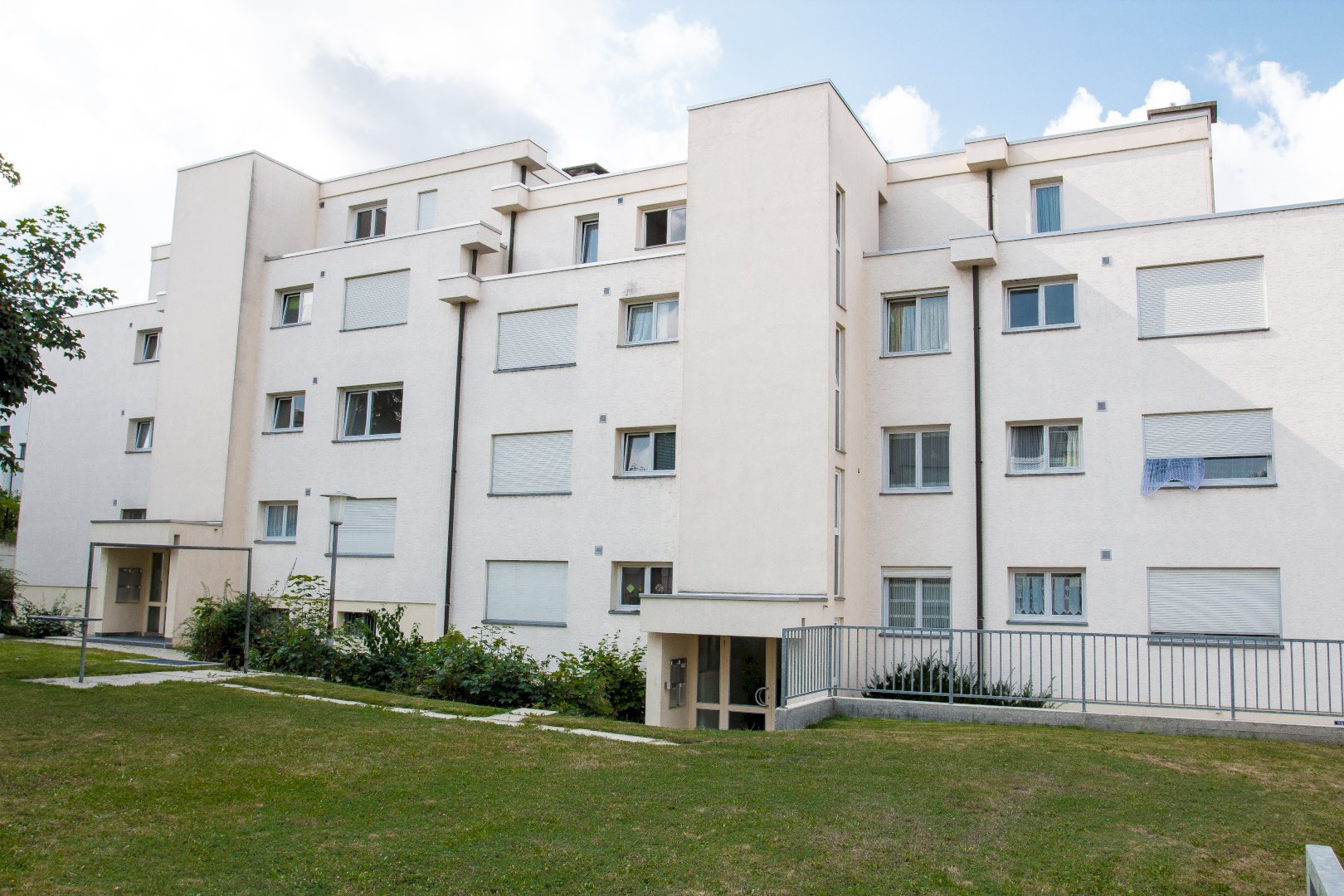 Charmant 3pièces au rez supérieur