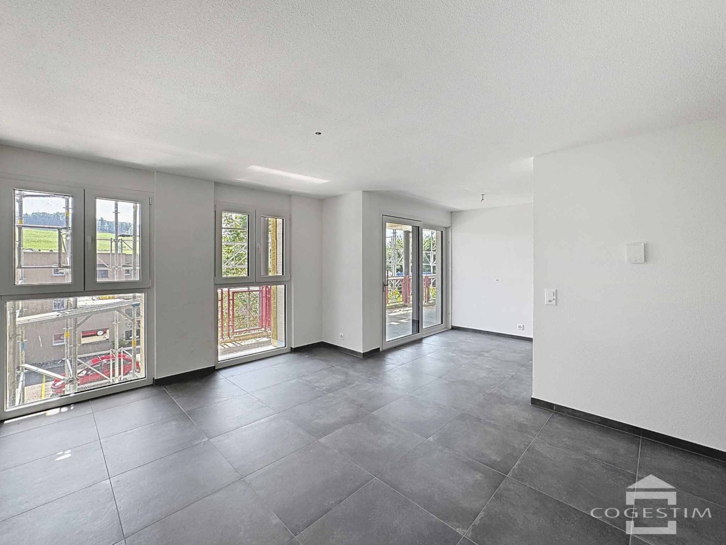 Appartement 4.5 pièces rénové
avec belle vue
