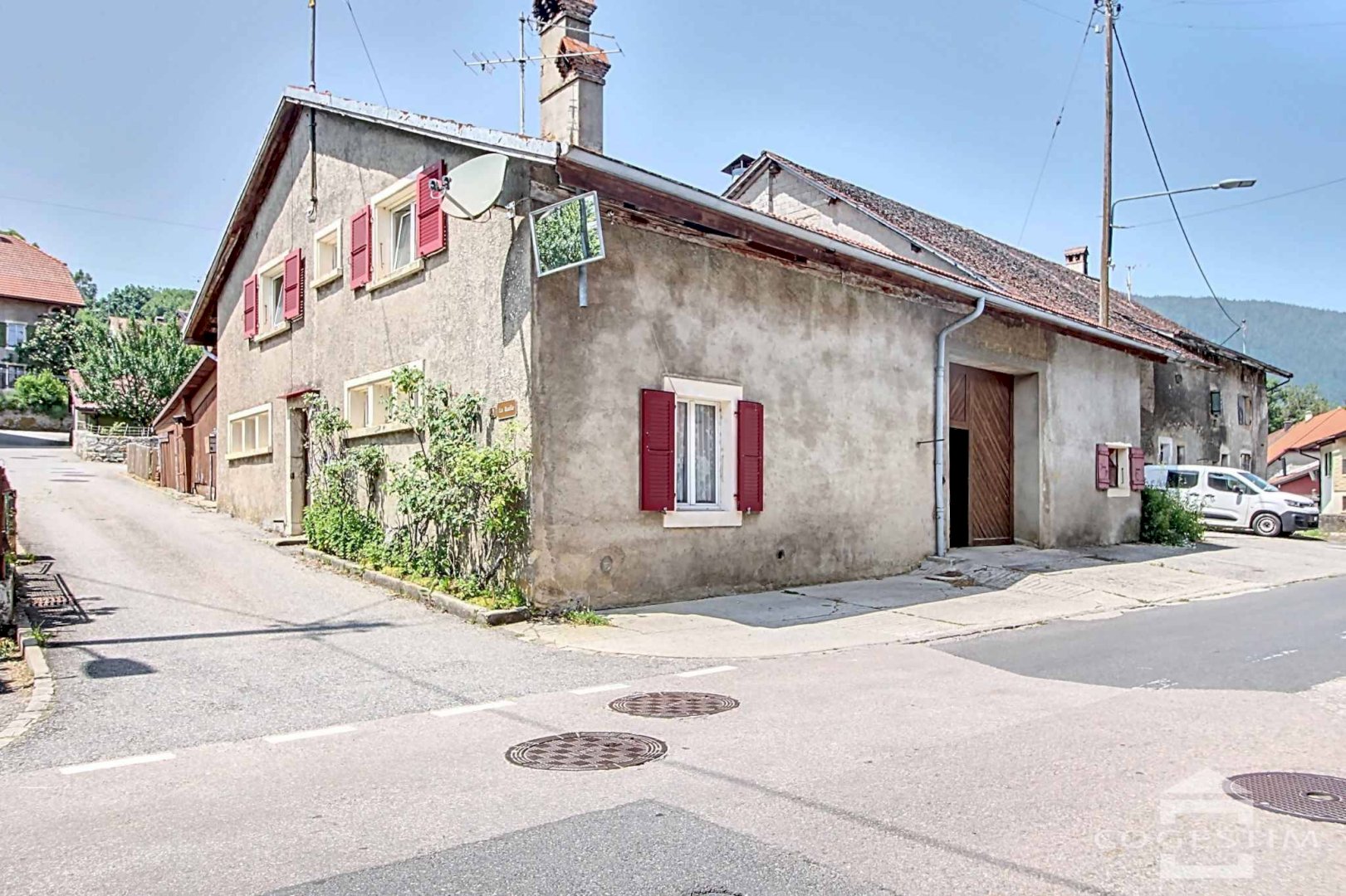 Maison villageoise avec
potentiel de rénovation