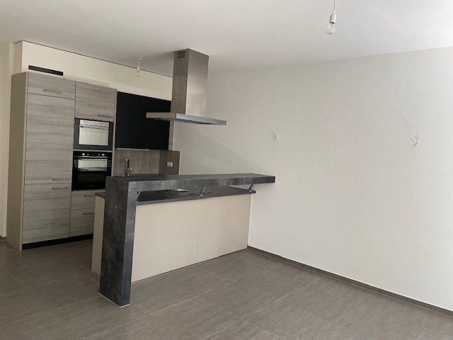 Proche de la Gare de Coppet, à louer appartement de 3 pièces au 1er étage
