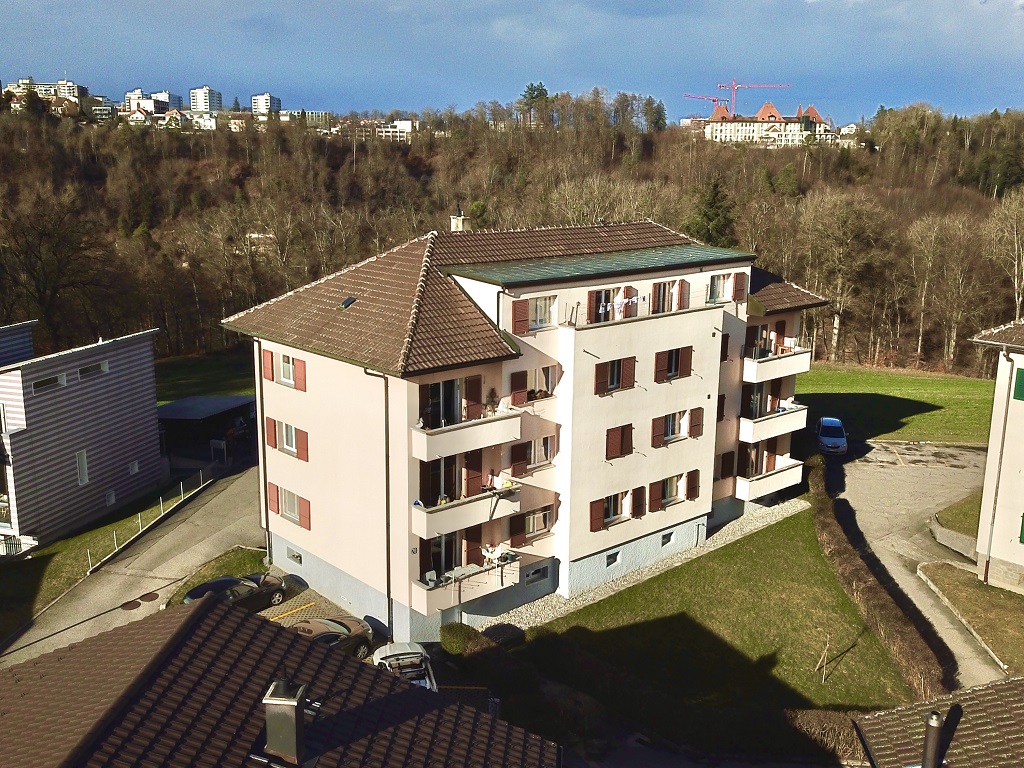 Charmant appartement de 3.5 pièces au rez suppérieur