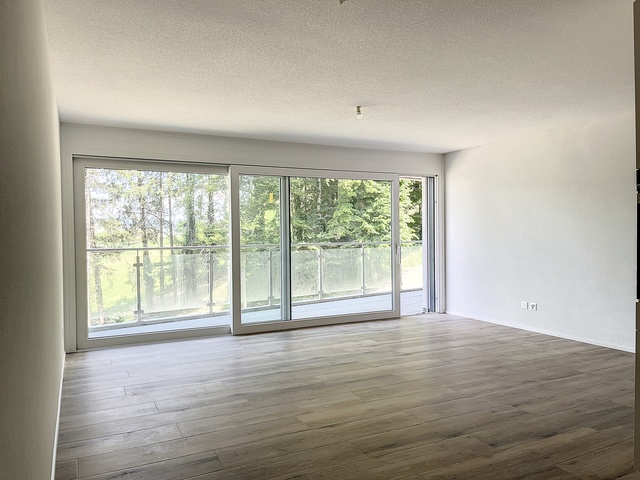 Joli appartement de 2.5 pièces au rez-inférieur