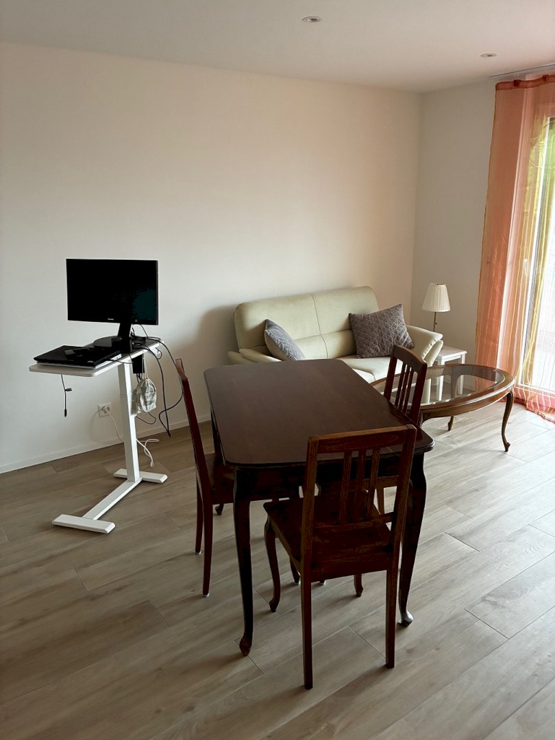 Au coeur de Nyon et proche, à louer appartement de 1,5 pièces au 2ème étage